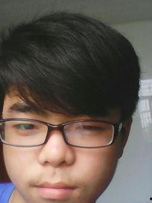 18男人照片生活照,18岁少年的青春印记