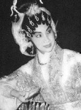 任剑辉个人资料,艺术人生，光影交织的传奇影帝