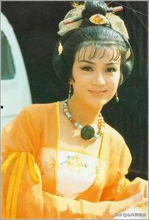 冯宝宝年轻生活照,那些难忘的年轻时光